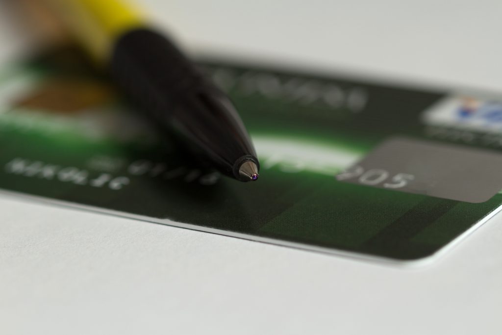 JALマイルが貯まる法人クレジットカード